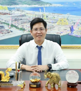 ÔNG PHAN KHẮC MẪN