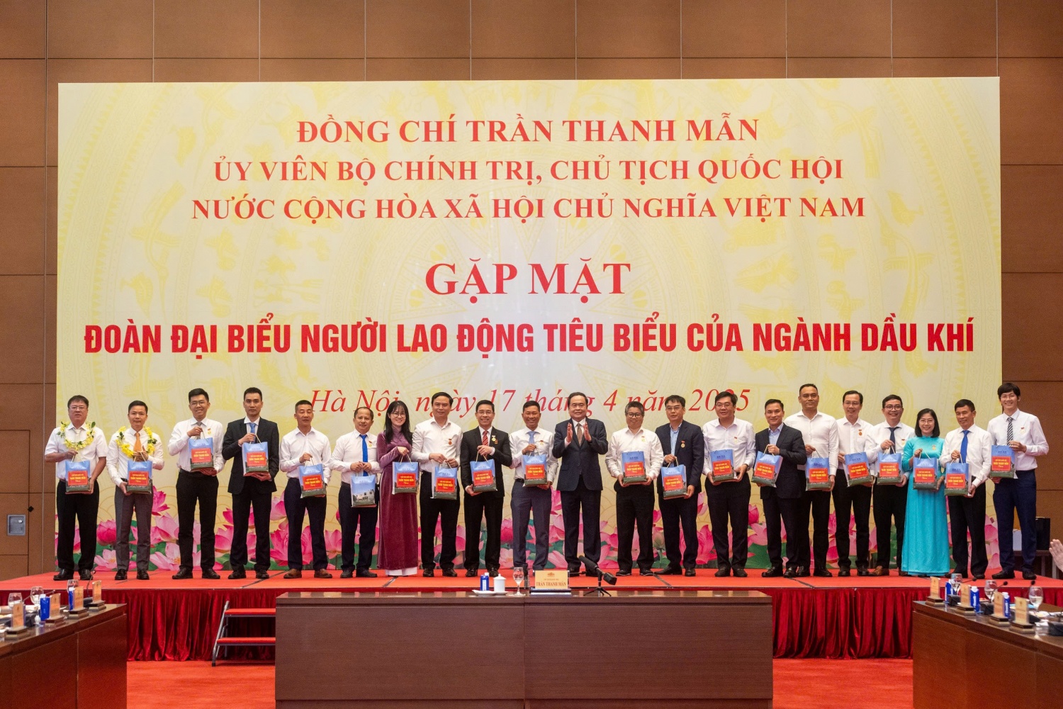 Triển khai các hoạt động kỷ niệm 50 năm thành lập Petrovietnam: Chuyên nghiệp, hiệu quả, tạo sức lan tỏa cao