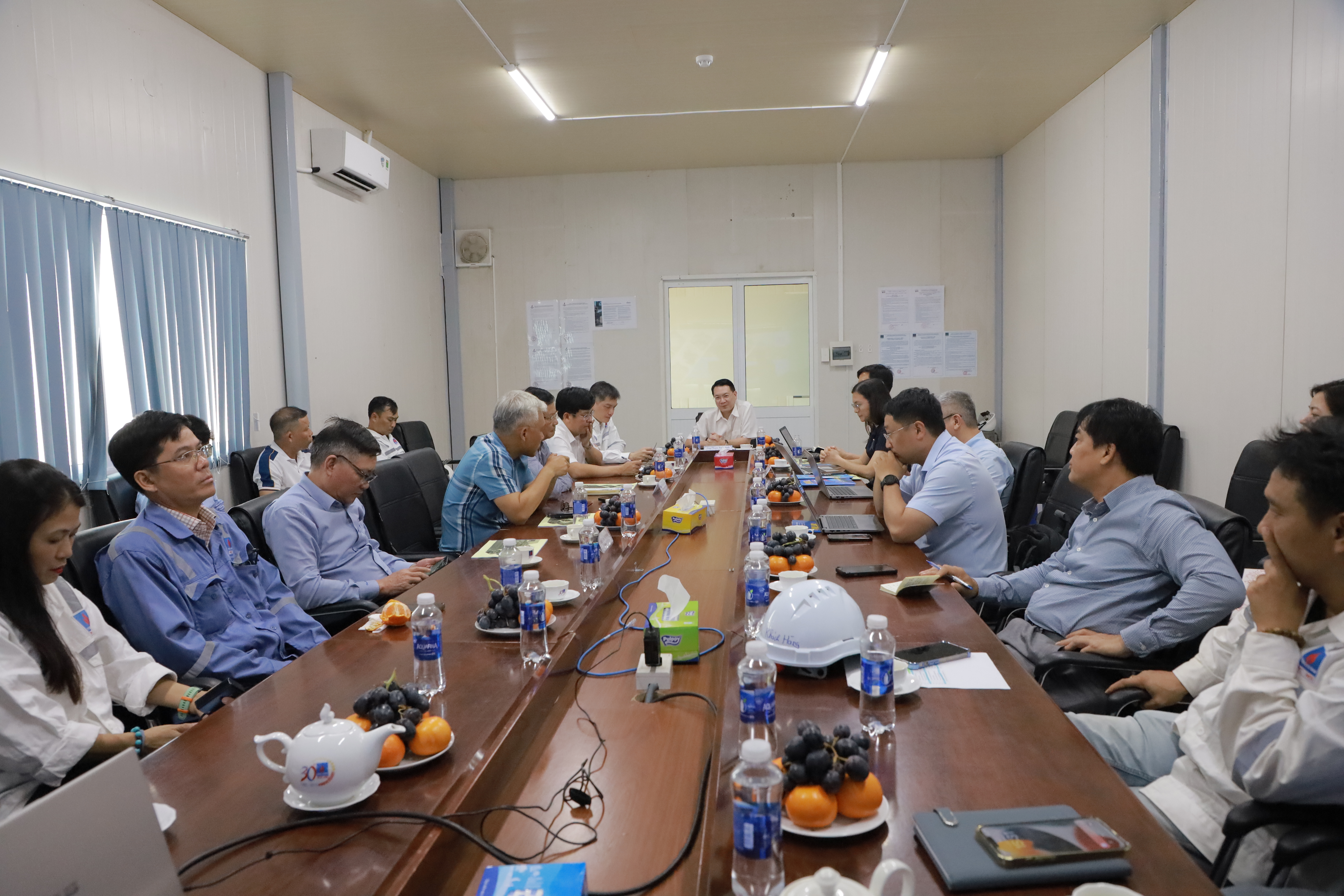Lãnh đạo Tập đoàn Công nghiệp Năng lượng Quốc gia Việt Nam (PVN) thăm và làm việc với Công ty Cổ phần Kết cấu Kim loại & Lắp máy Dầu khí (PVC-MS)