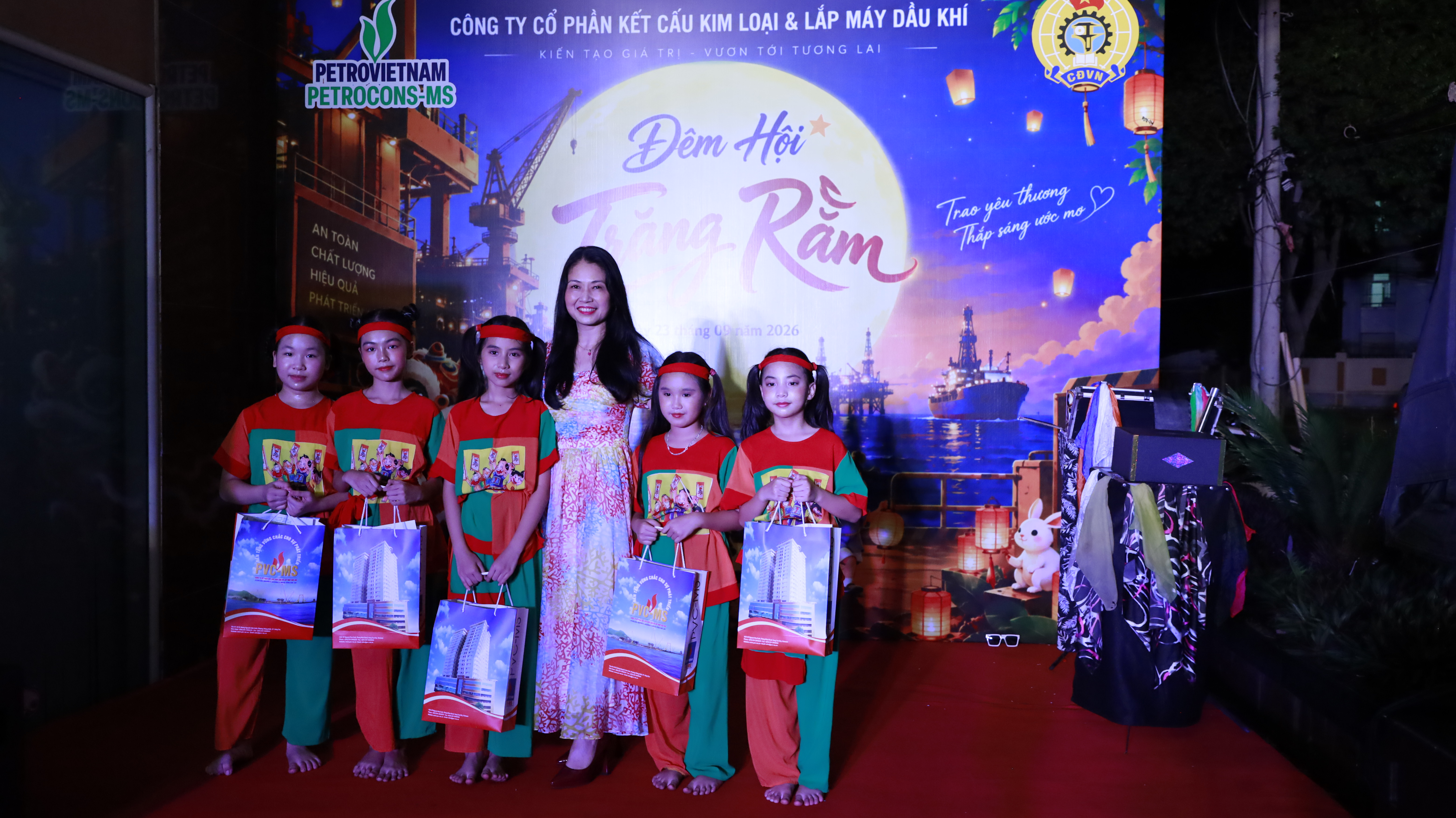 “Đêm Hội Trăng Rằm 2026”:  PETROCONS-MS Lan Tỏa Yêu Thương